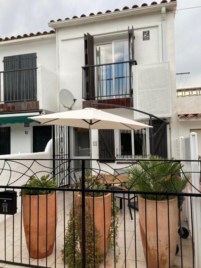 Charmante Maison Coeur De Ville 650M Plage Ampuriabrava Exterior foto